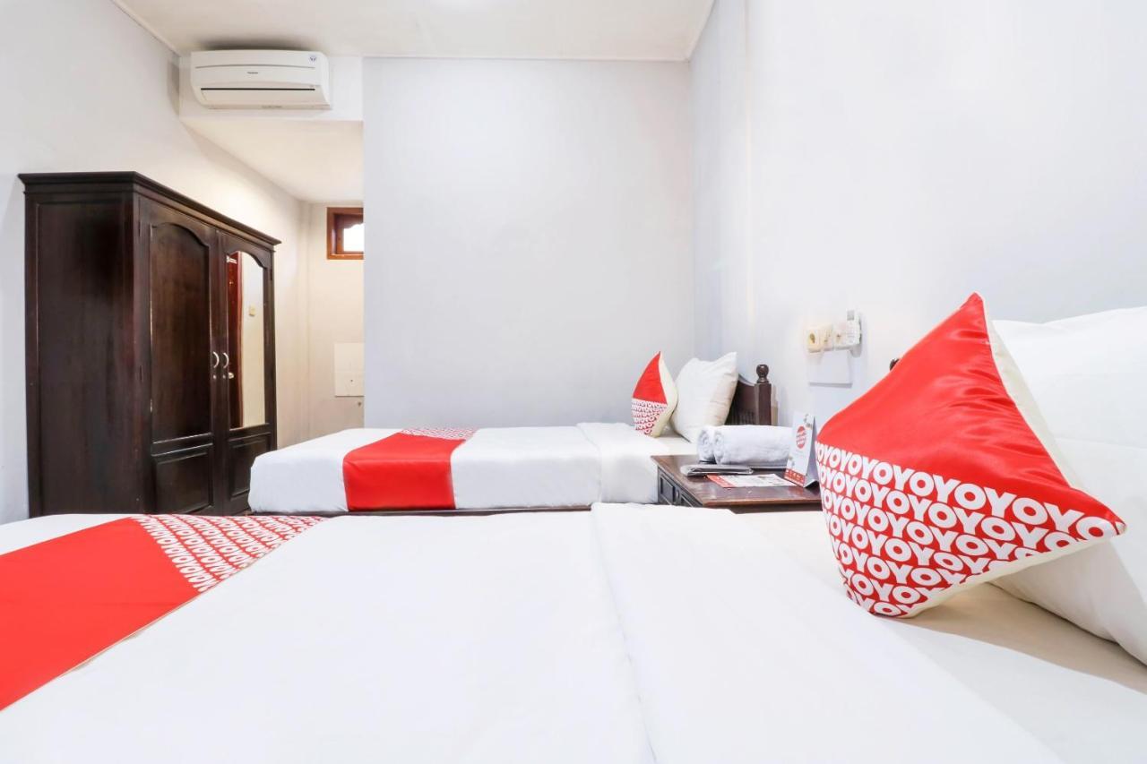 Oyo 2411 Taman Mekar Beach Inn 2 Kuta Lombok Buitenkant foto